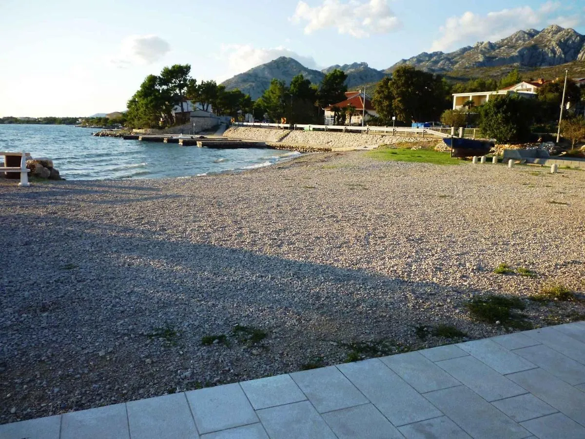 Apartments Seline/Paklenica Riviera 27380 0*, Seline