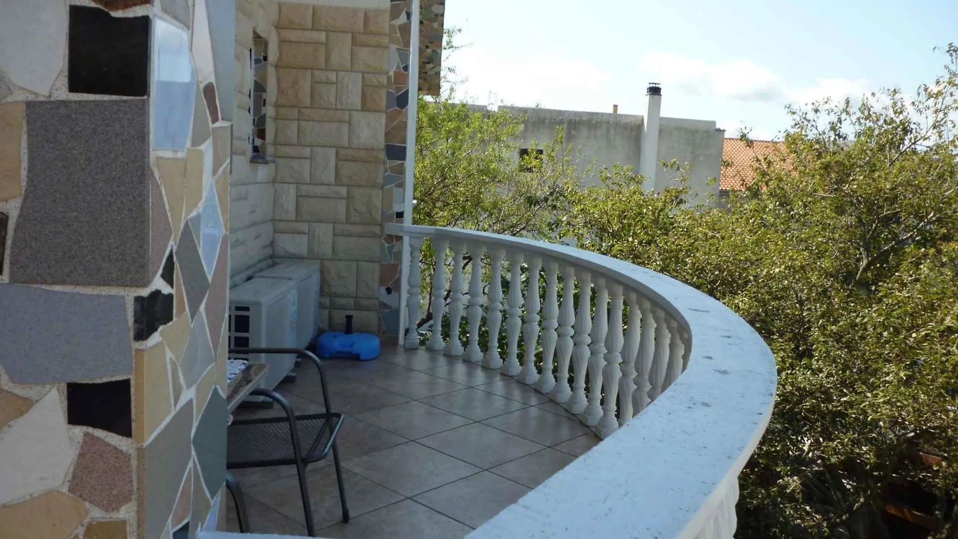 Apartments Seline/Paklenica Riviera 27380 Seline